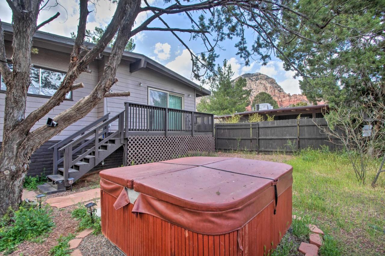 Sedona Getaway With Hot Tub, Deck And Red Rock Views! Villa Exterior photo