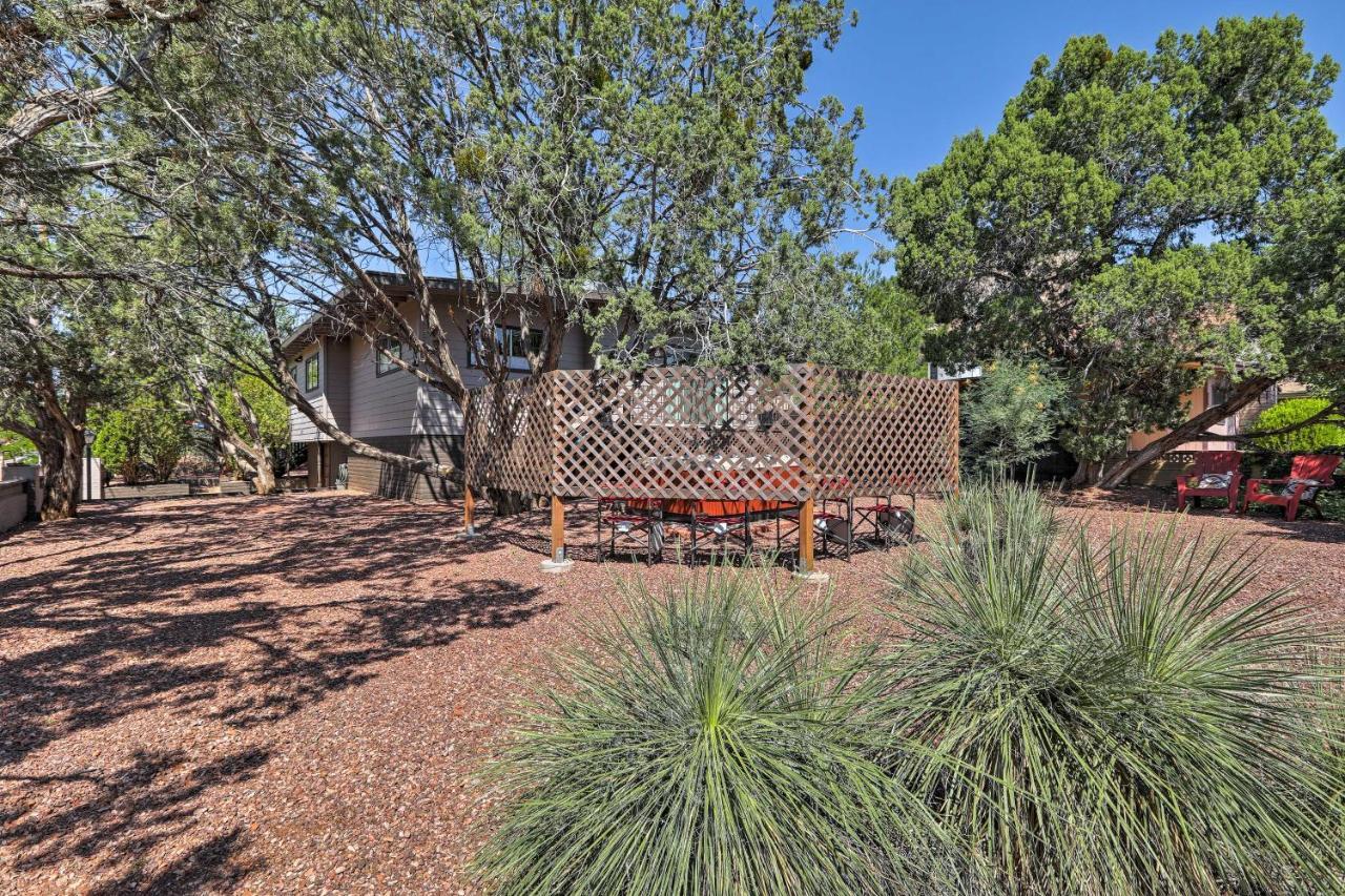 Sedona Getaway With Hot Tub, Deck And Red Rock Views! Villa Exterior photo